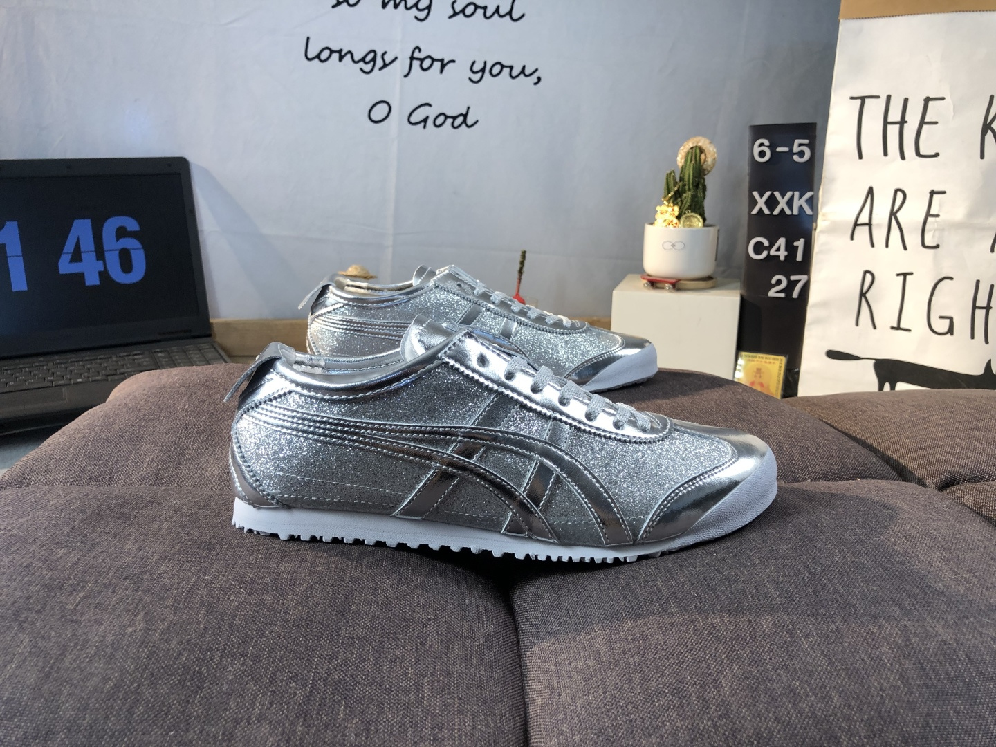 Onitsuka Tiger Silver Sparkle Casual Shoes