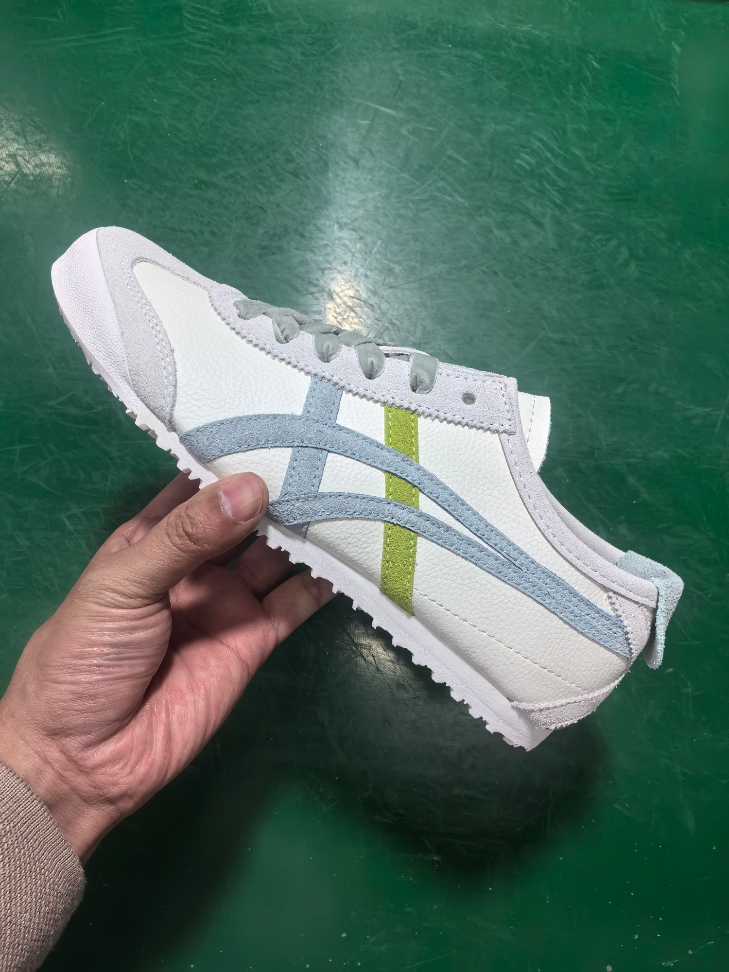 Onitsuka Tiger White Green Casual Sneakers