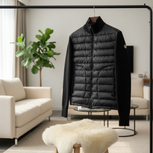 Men’s Black Knit Sleeve Puffer Jacket Zip Front